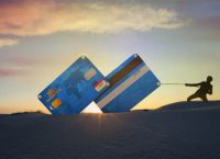 信用卡逾期是怎么算的？
