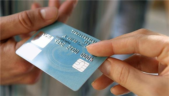 农行信用卡刷卡手续费(农行刷信用卡的pos机费率是多少)