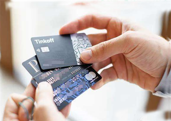 信用卡预授信额度和实际下卡额度一样吗？
