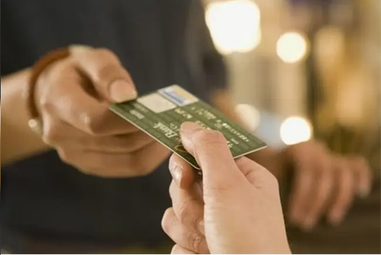 信用卡外币刷卡(刷外币的信用卡)