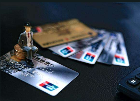 建行信用卡特殊卡种的年费标准